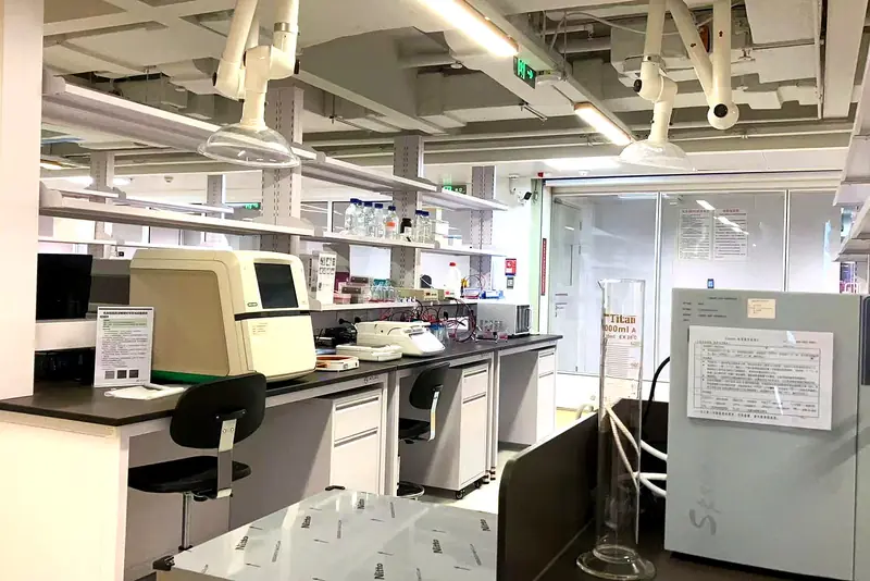 Instrument bench, Shenzhen R&D laboratory.